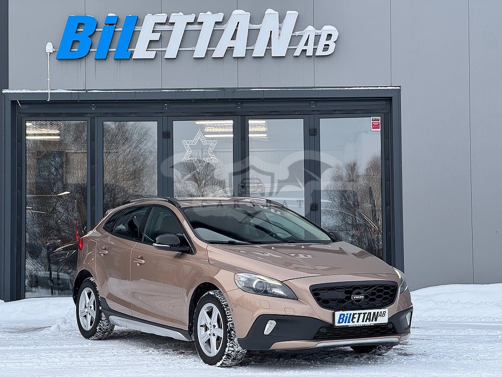 Volvo V40 2013