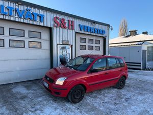 Ford Fusion 2004