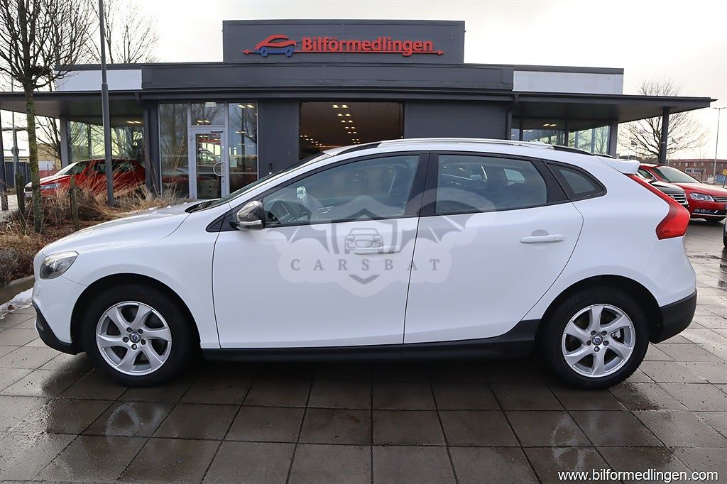 Volvo V40 2014