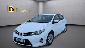 Toyota Auris 2015
