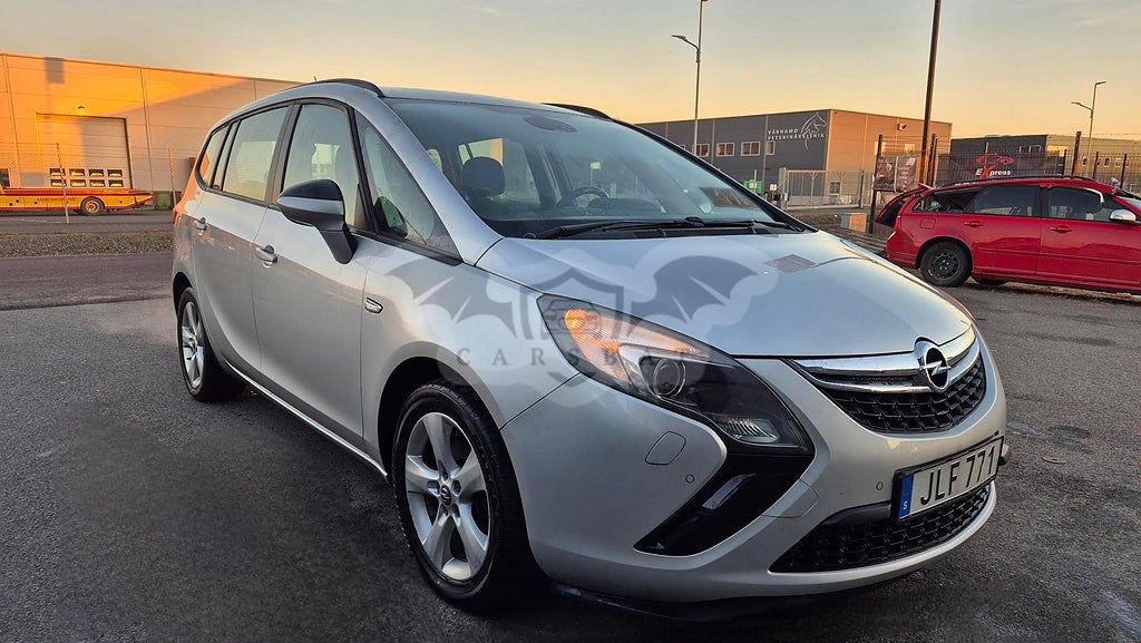 Opel Zafira 2014