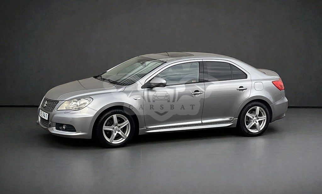 Suzuki Kizashi 2011