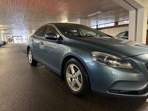 Volvo V40 2013
