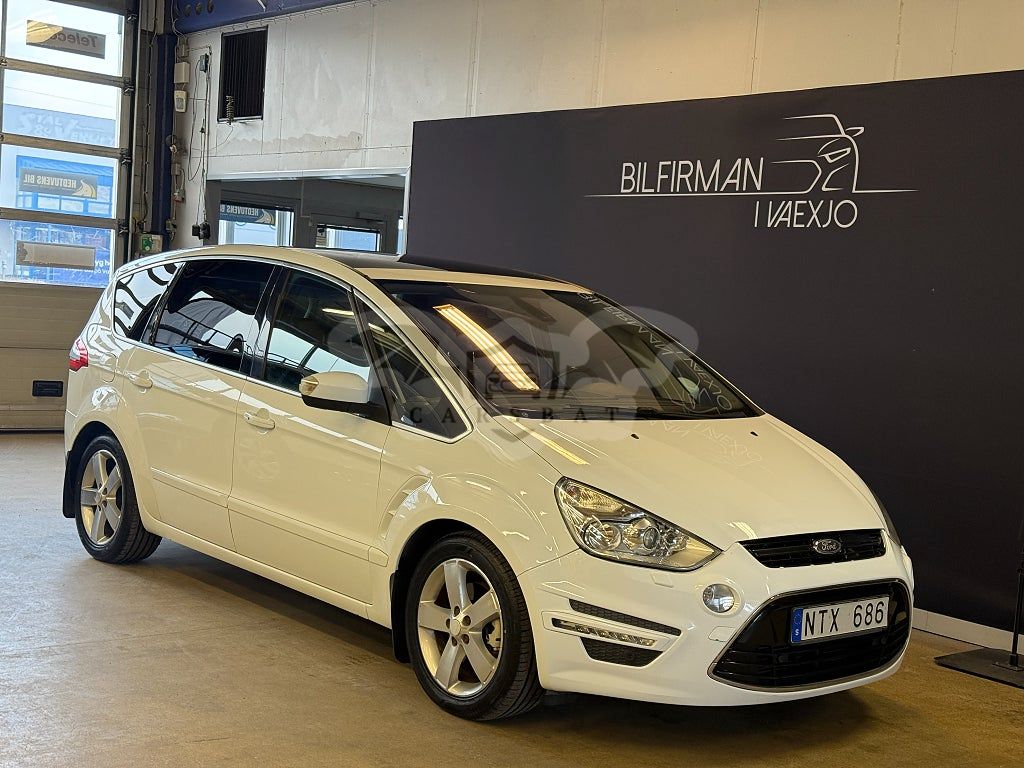 Ford S-Max 2012