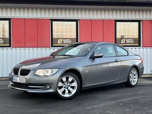 BMW 3 Series 320 2010