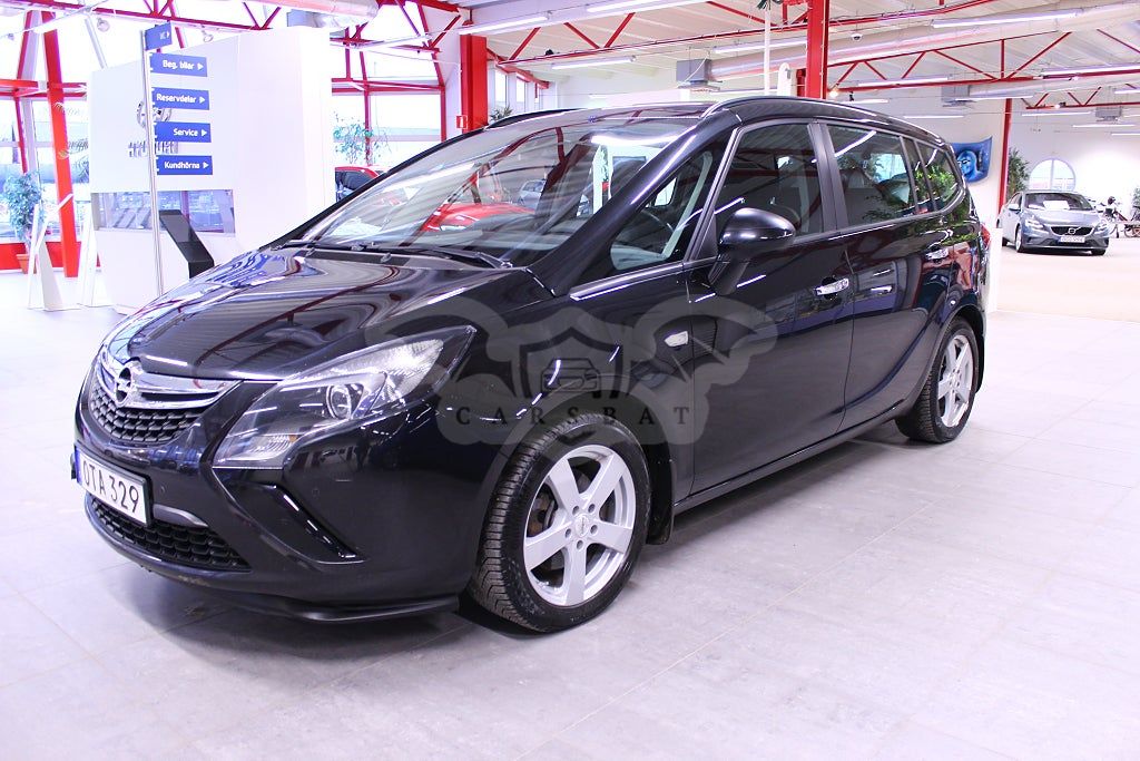 Opel Zafira 2015