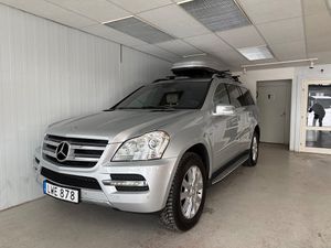 Mercedes-Benz GL 2011