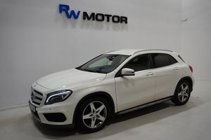 Mercedes-Benz GLA 2015