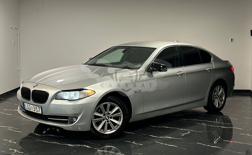 BMW 5 Series 2012