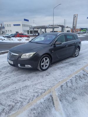 Opel Insignia 2011