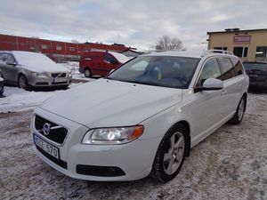 Volvo V70 2013