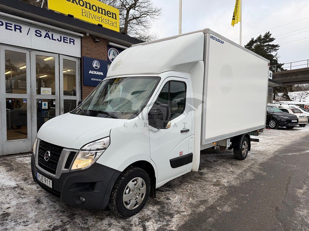 Nissan NV400 2017