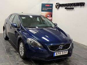 Volvo V40 2015