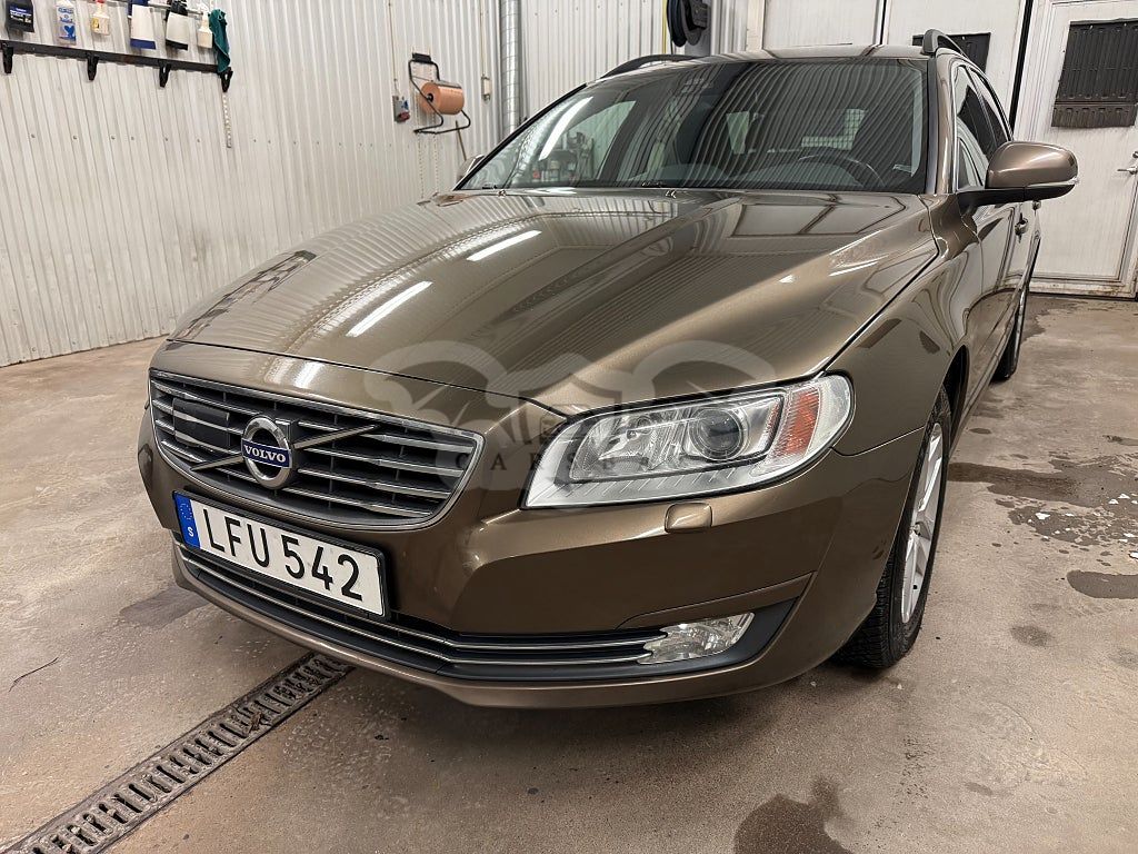 Volvo V70 2016