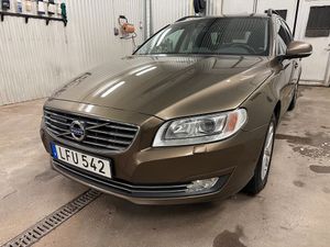 Volvo V70 2016