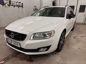 Volvo V70 2016