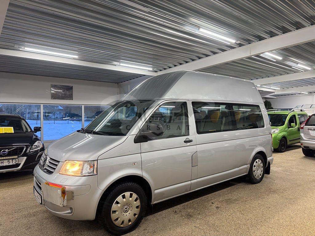 Volkswagen Caravelle 2009