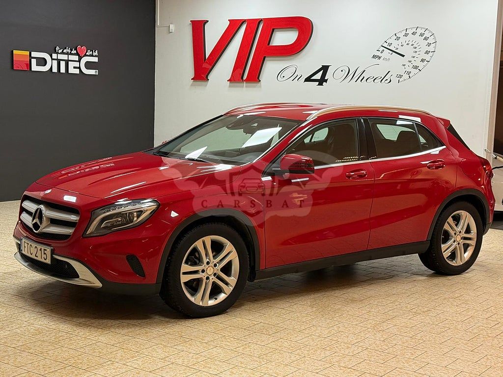 Mercedes-Benz GLA 2015