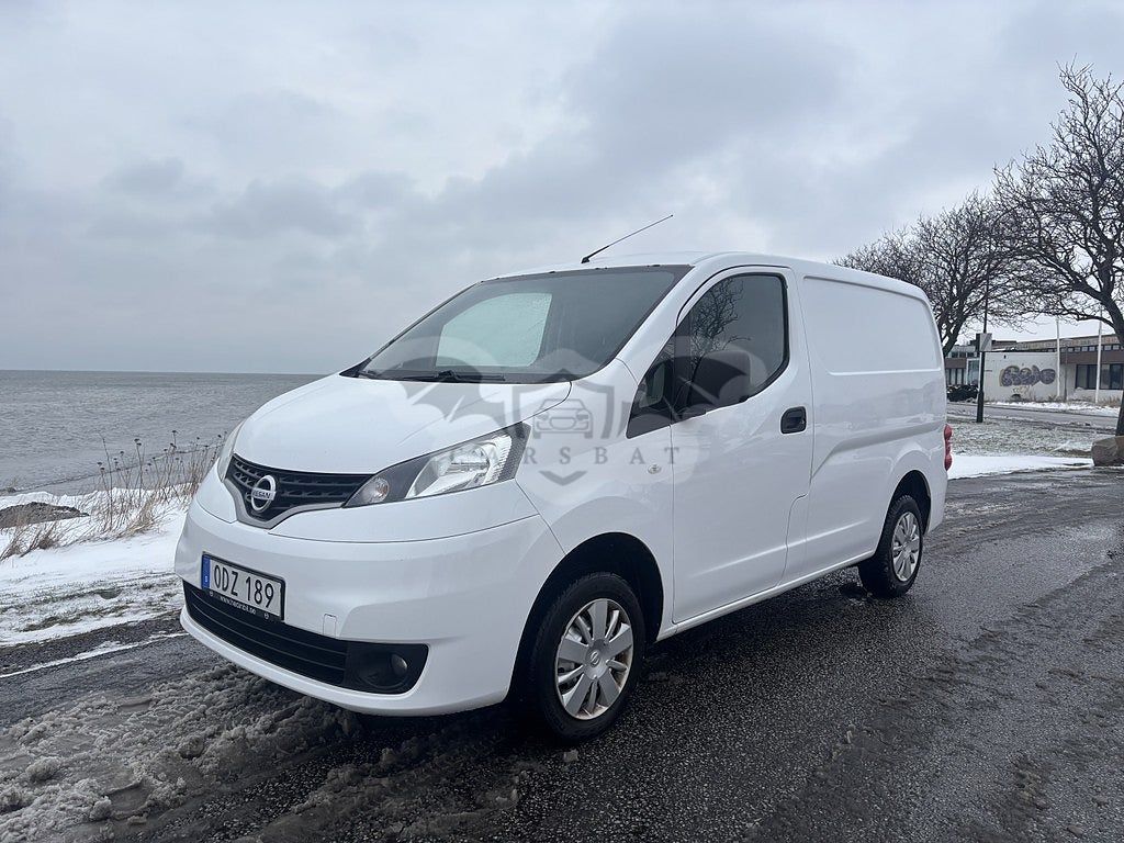 Nissan NV200 2016
