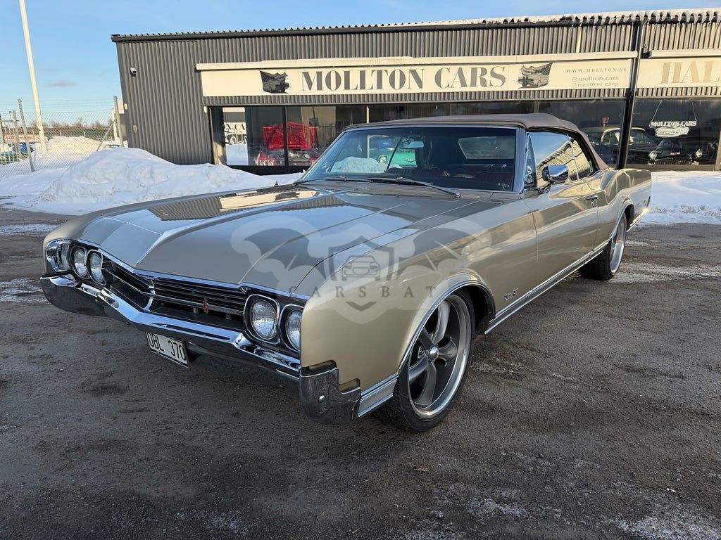 Oldsmobile Delta 1966