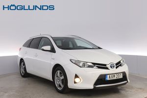 Toyota Auris 2015
