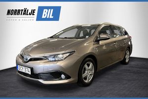 Toyota Auris 2015