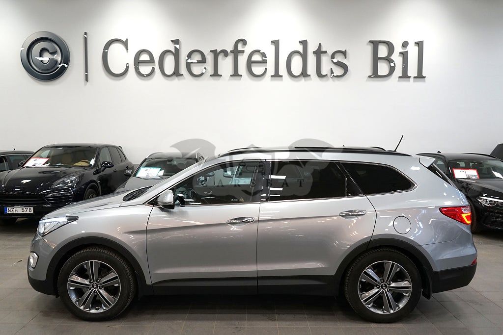 Hyundai Grand Santa Fe 2014