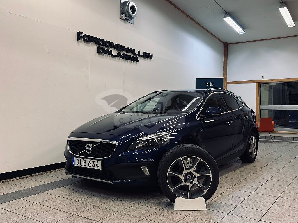 Volvo V40 2015