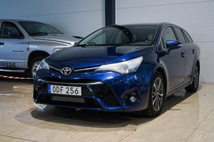 Toyota Avensis 2016