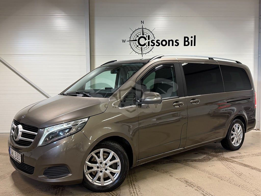 Mercedes-Benz V 2015