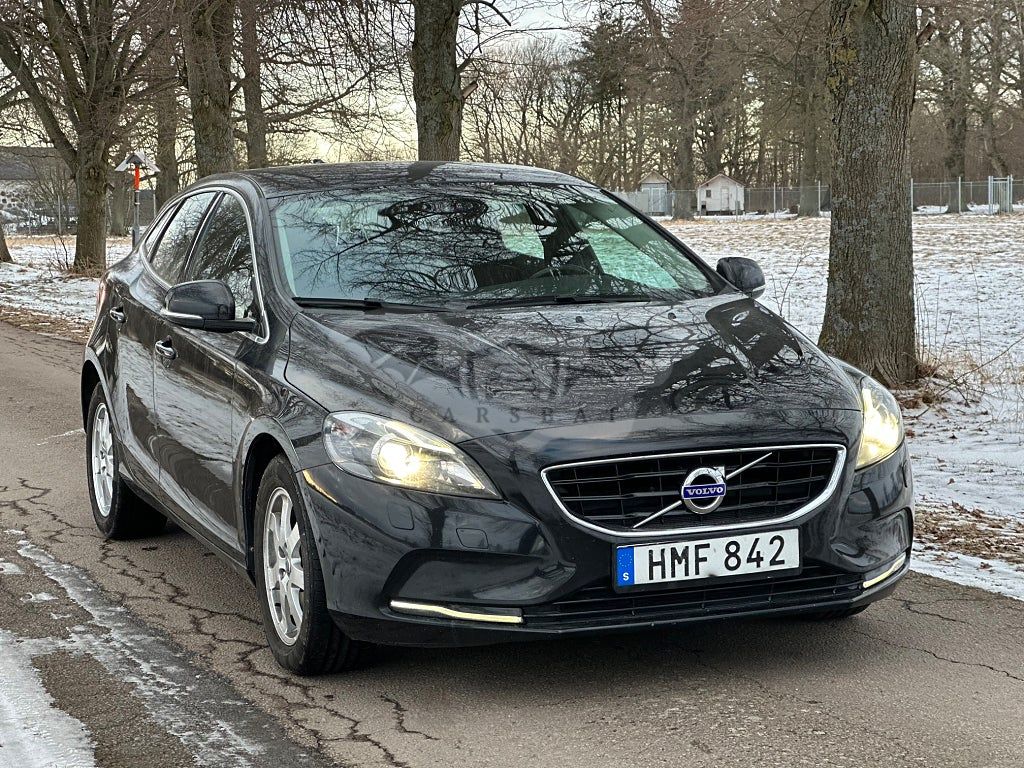 Volvo V40 2015