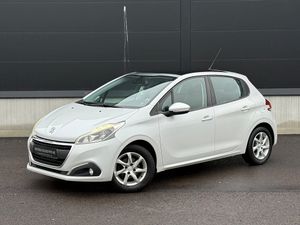 Peugeot 208 2015