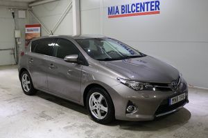 Toyota Auris 2014