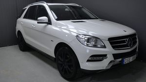 Mercedes-Benz ML 2012