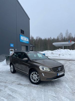 Volvo XC60 2015