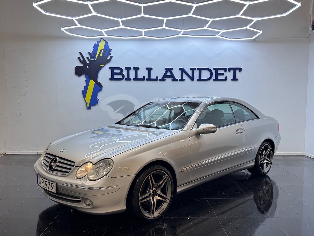 Mercedes-Benz CLK 2004