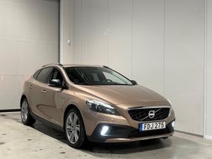 Volvo V40 2014