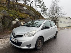 Toyota Yaris 2012