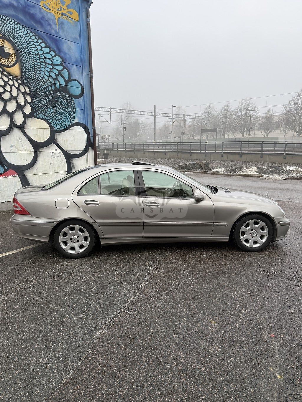 Mercedes-Benz C 2005