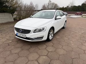 Volvo V60 2015