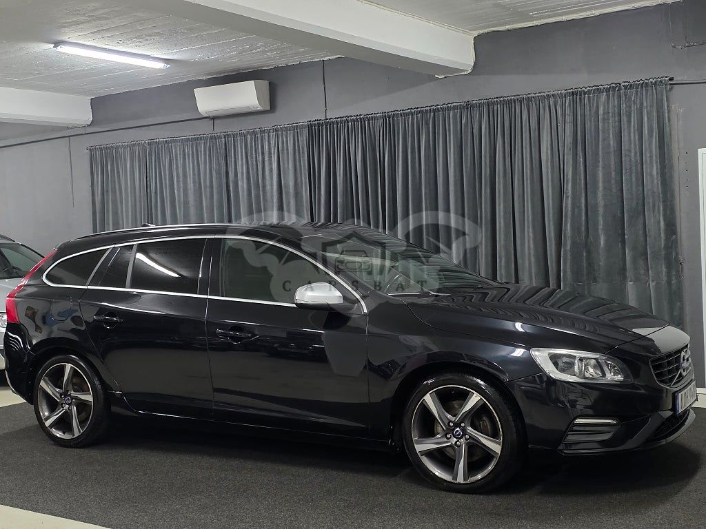 Volvo V60 2015