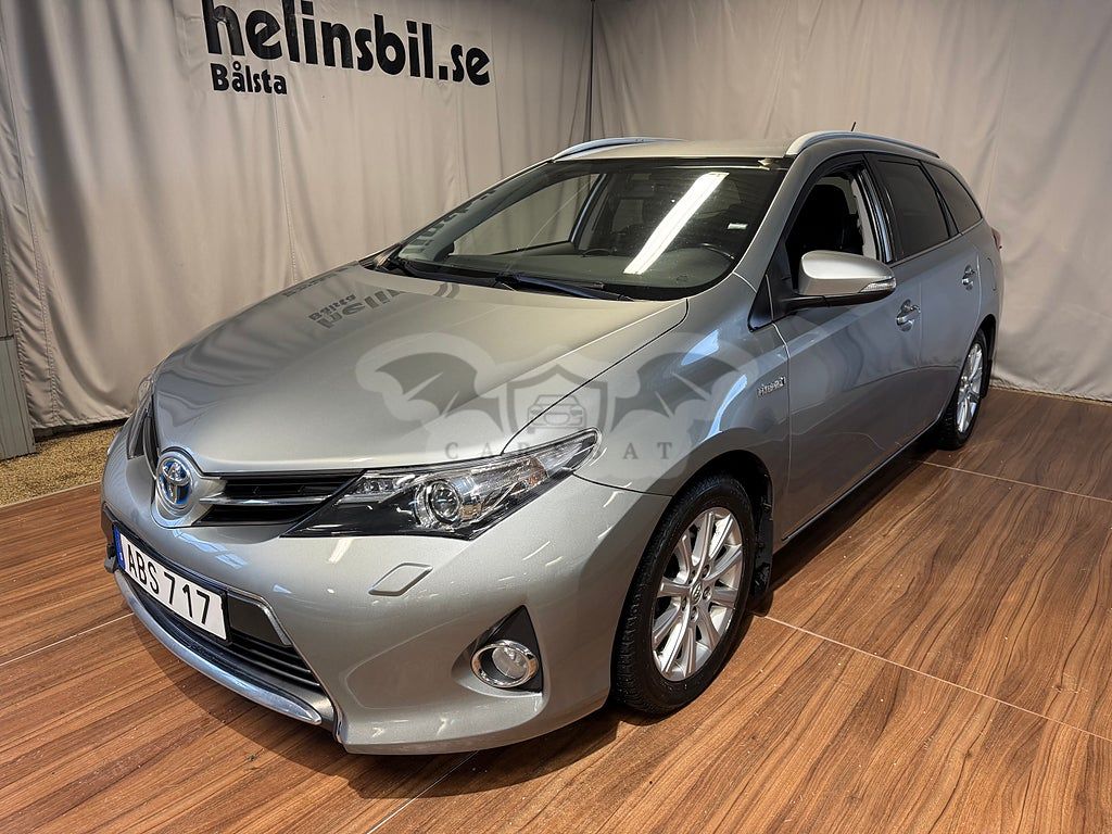 Toyota Auris 2015