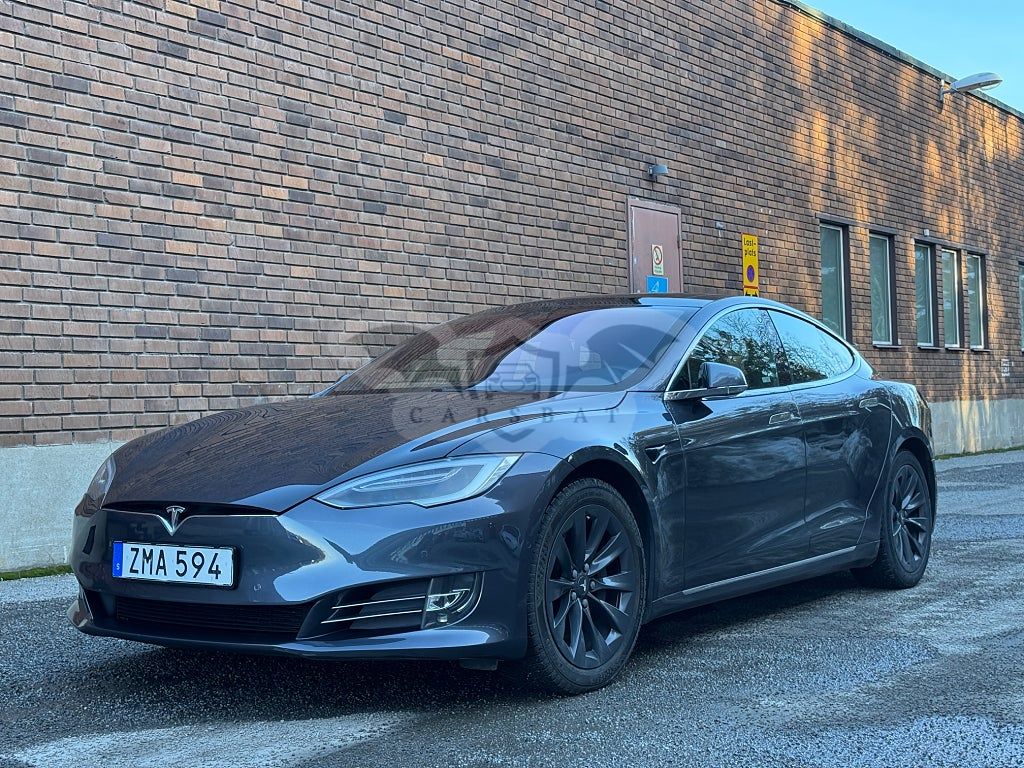 Tesla Model S 2018