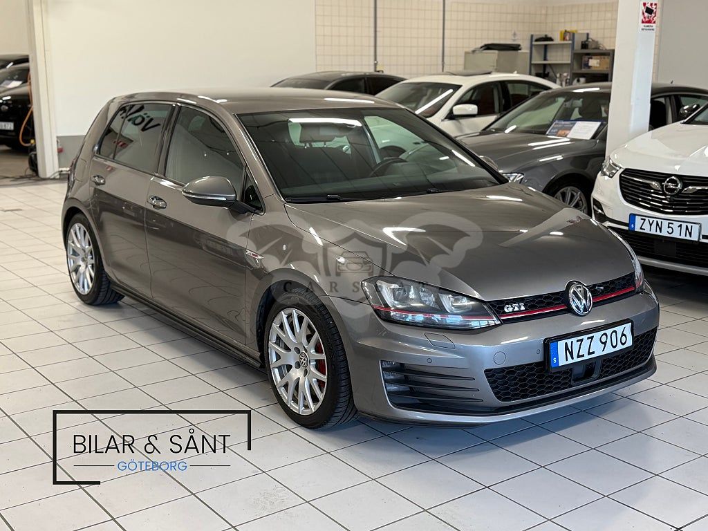 Volkswagen Golf 2014