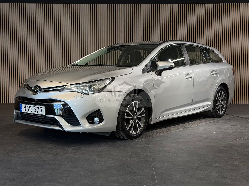 Toyota Avensis 2016