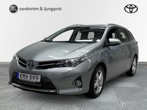 Toyota Auris 2014