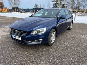 Volvo V60 2015