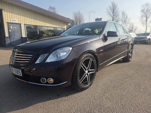 Mercedes-Benz E 2010