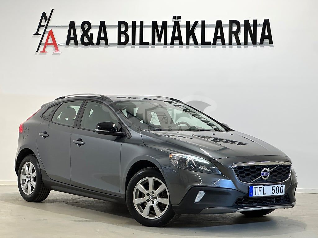 Volvo V40 2014