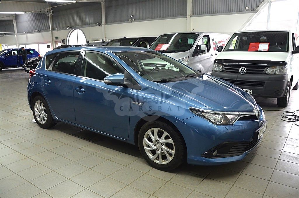 Toyota Auris 2016